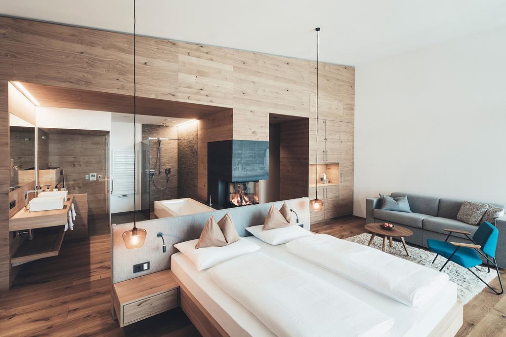 Suite Sauna,1537254274:JPEG