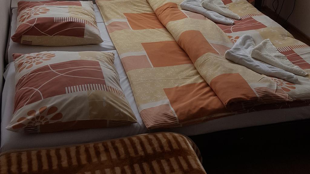 Dreibettzimmer