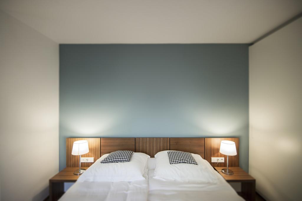 Deluxe Suite mit Whirlpool und Sauna
