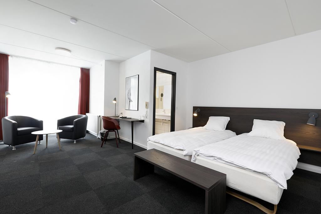 Doppelzimmer mit eigener Terrasse - Erdgeschoss