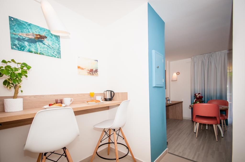 Standard Apartment mit Balkon (4 Erwachsene)