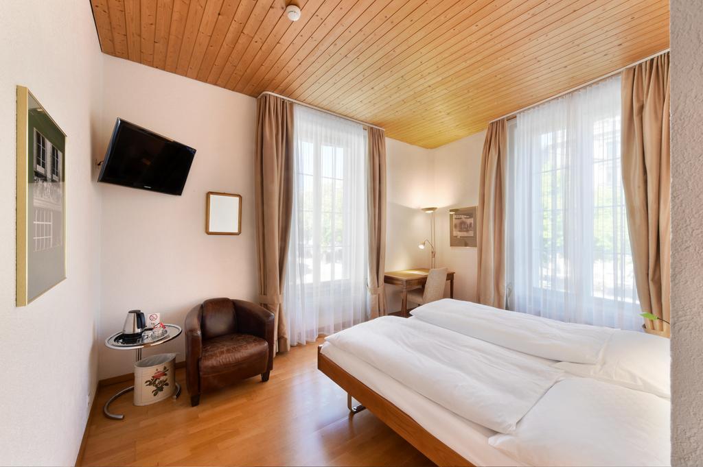 Standard Zweibettzimmer