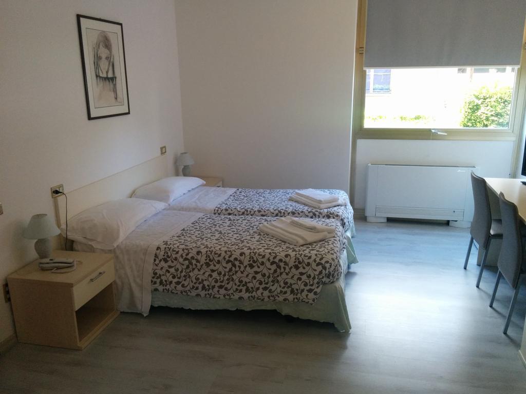 Dreibettzimmer