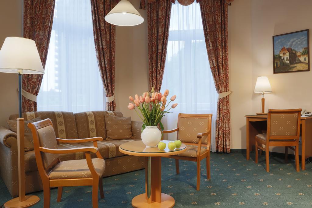 Angebot - Suite mit Kur-/Wellnessanwendungen und Vollpension