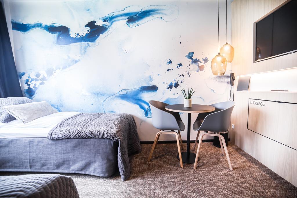 Kleines Standard Zimmer
