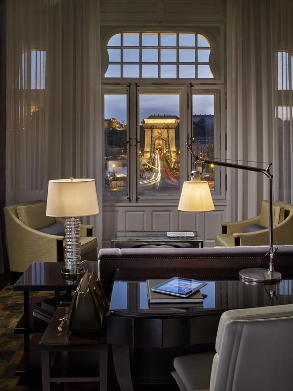 Park Suite mit 2 Queensize-Betten und Flussblick