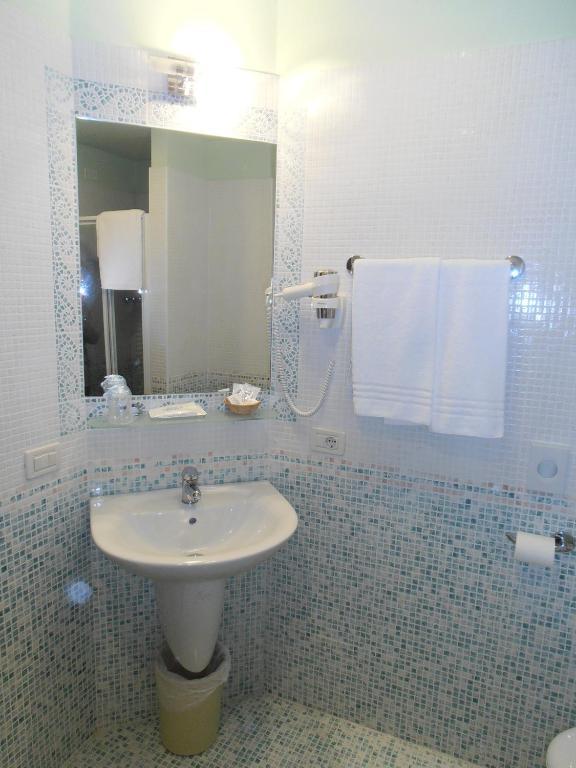 Doppelzimmer mit Seeblick