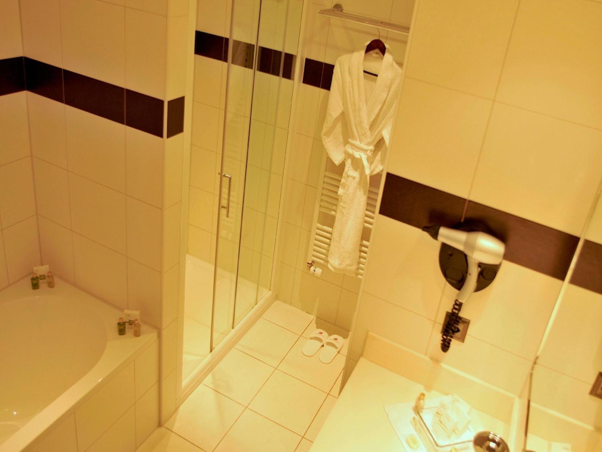 Dreibettzimmer