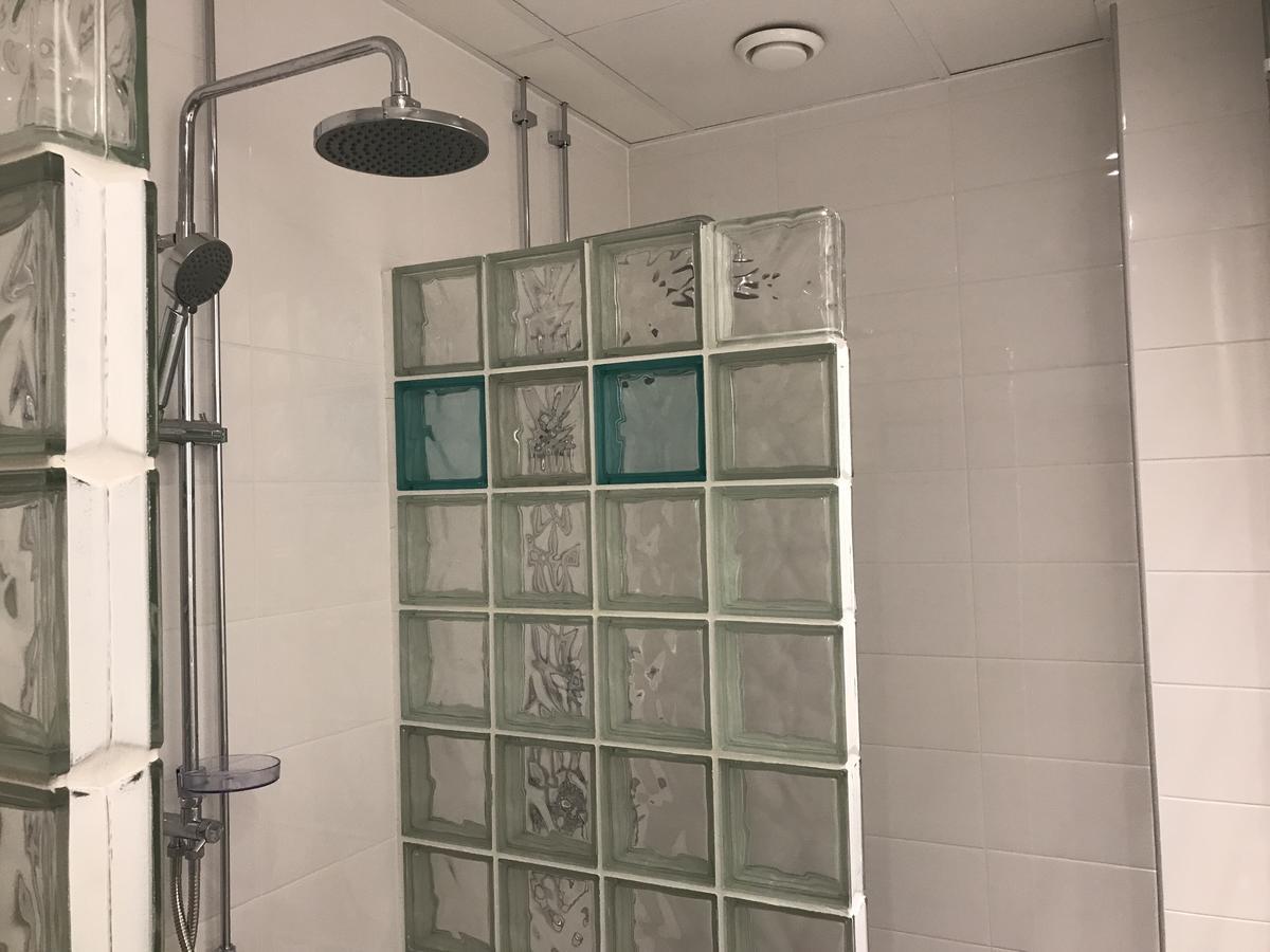 Budget Zweibettzimmer mit Gemeinschaftsbad