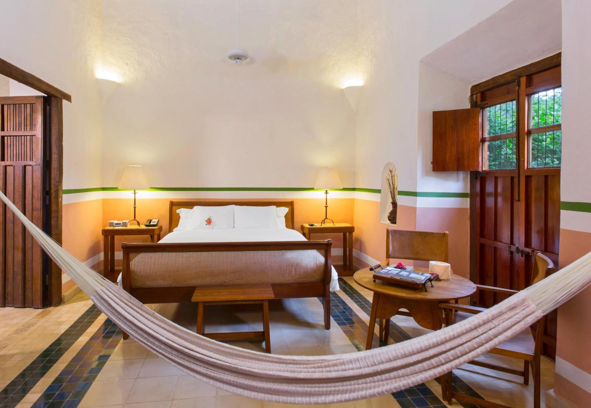 Deluxe Zimmer mit Kingsize-Bett