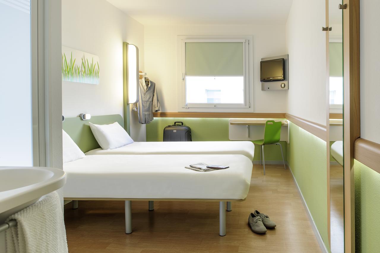 Zweibettzimmer