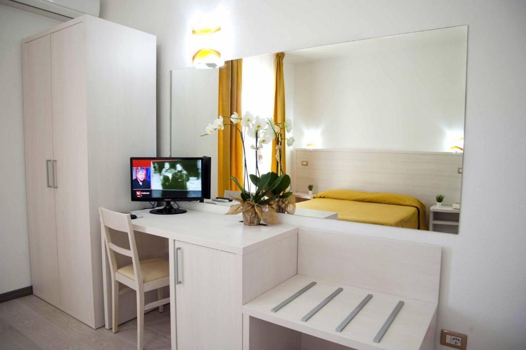 Standard Doppel-/Zweibettzimmer mit Balkon