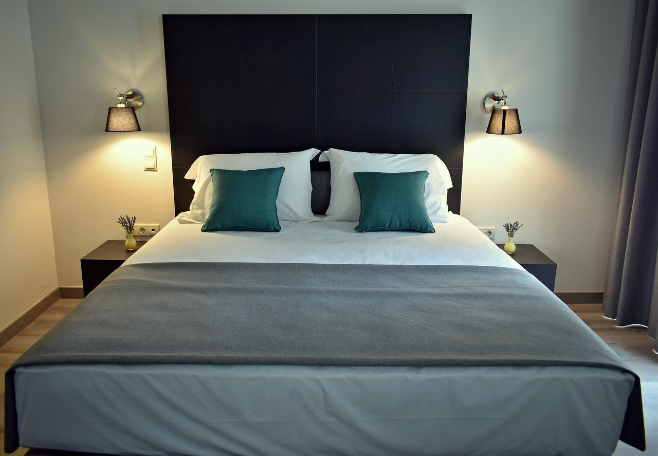 Doppel- oder Zweibettzimmer