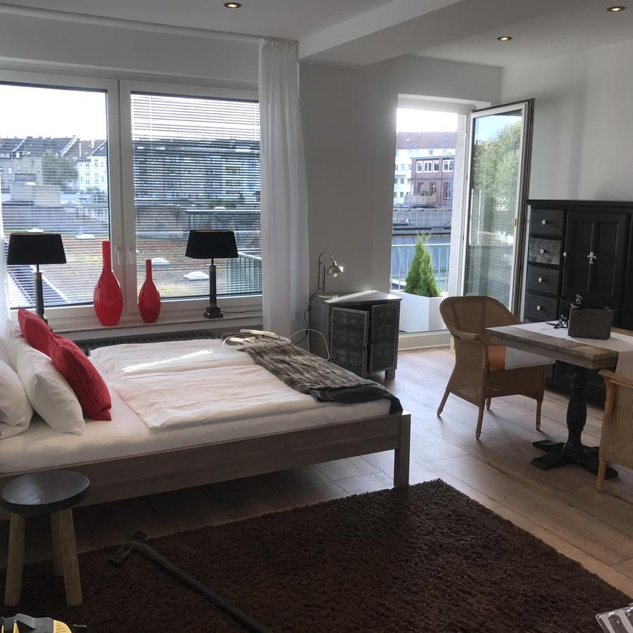 Apartment mit Balkon