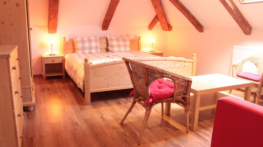 Dreibettzimmer