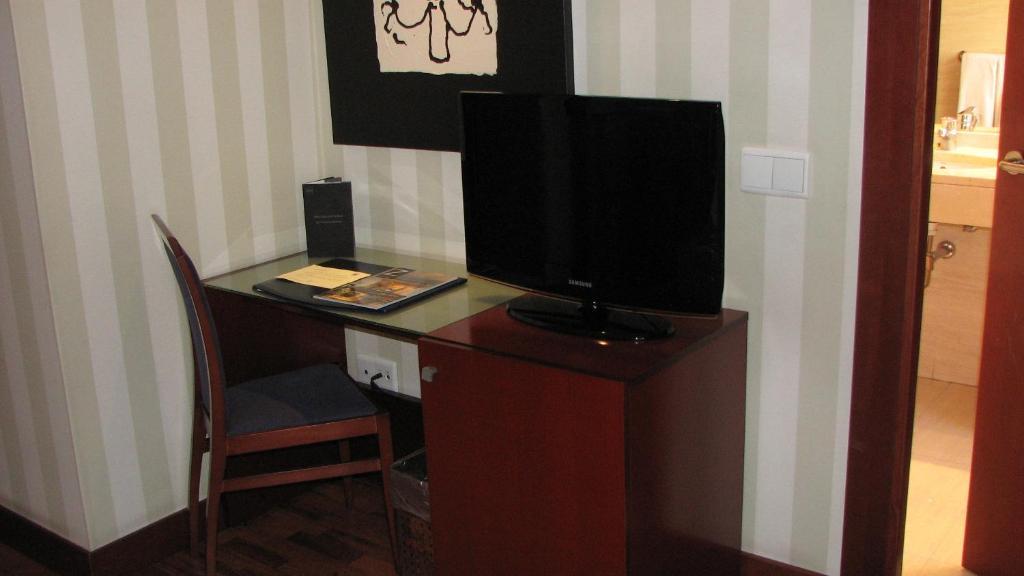 Doppel- oder Zweibettzimmer