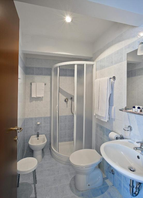 Dreibettzimmer