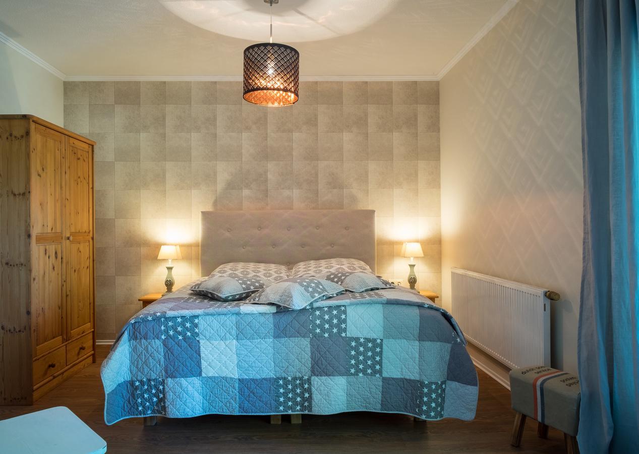 Doppelzimmer mit Balkon