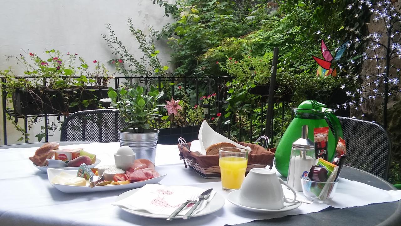 Doppelzimmer mit Terrasse
