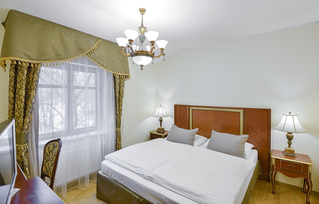 Apartment mit 3 Schlafzimmern und Balkon