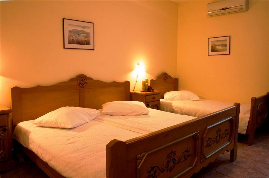Großes Doppelzimmer