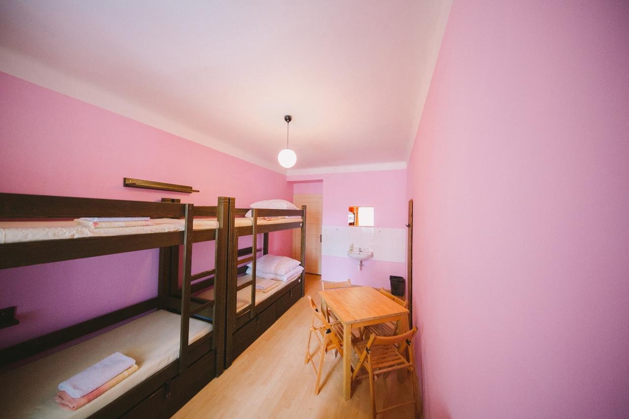 Bett im Frauenschlafsaal mit 4 Betten