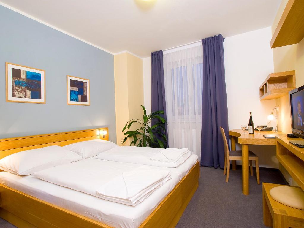 Standard Doppel- oder Zweibettzimmer