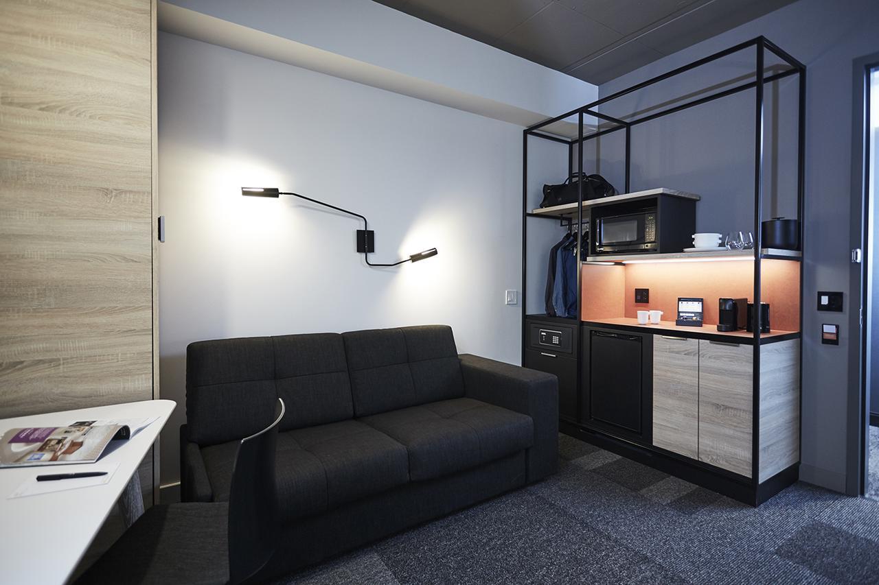 Studio mit Schlafsofa