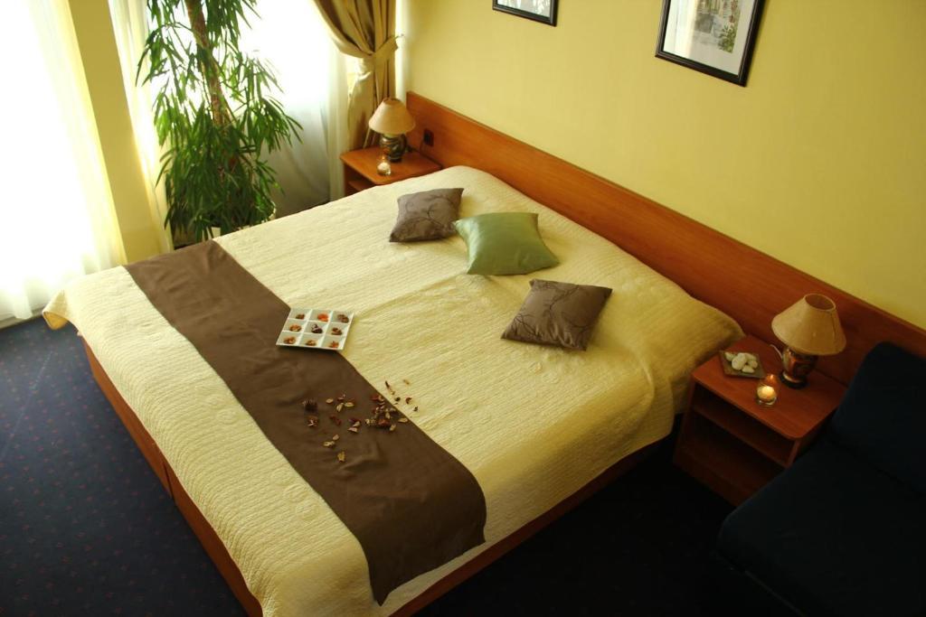 Angebot - Doppel- oder Zweibettzimmer mit Balkon - Wellnesspaket