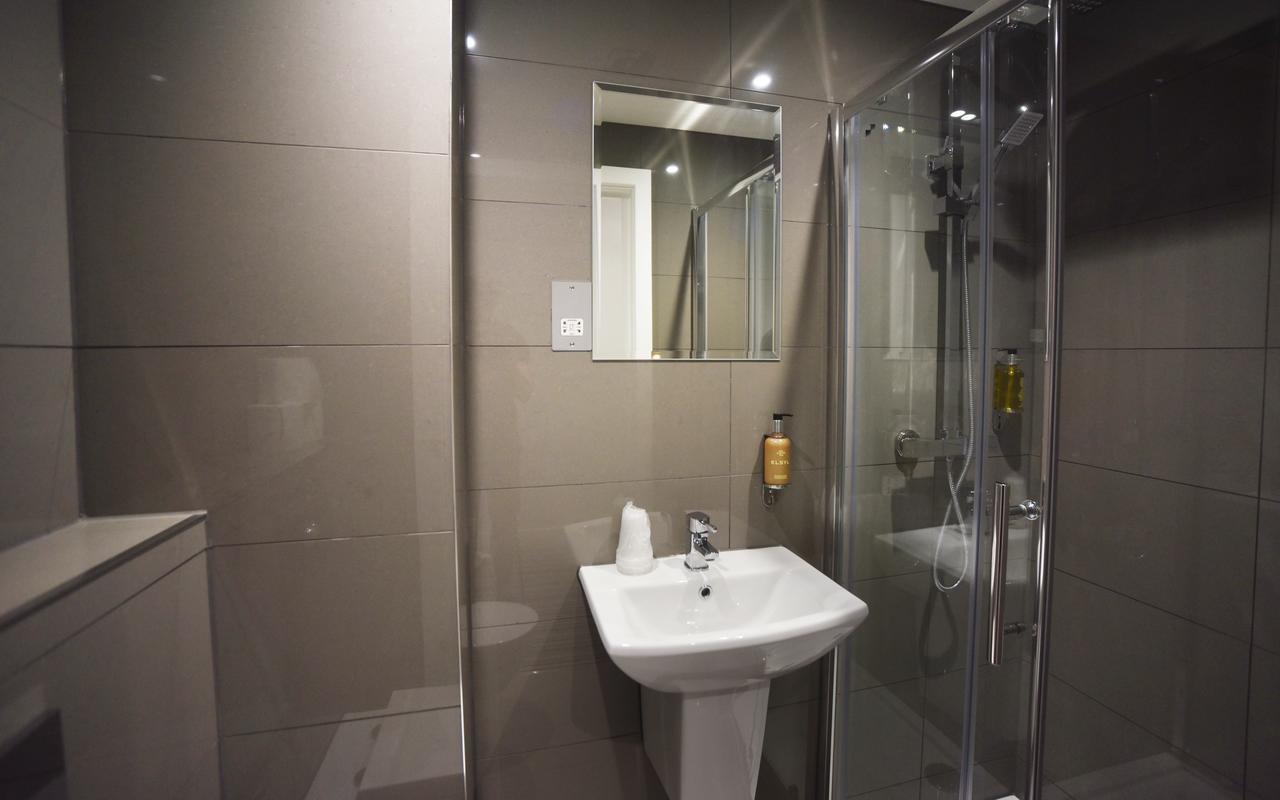 Superior Zimmer mit Kingsize-Bett und Stadtblick – obere Etage