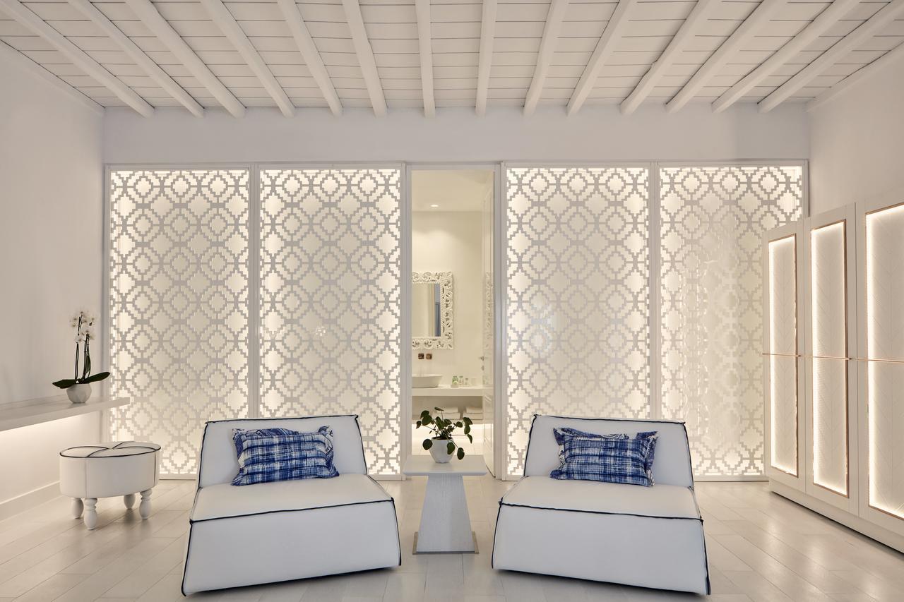 Master Suite mit eigenem Pool und Meerblick