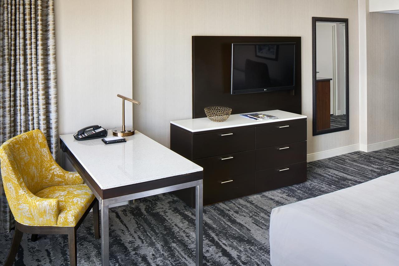Doppelzimmer mit 2 Doppelbetten