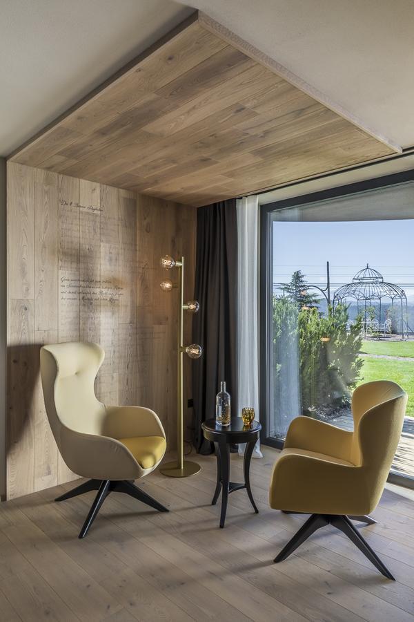 Doppelzimmer mit Gartenblick