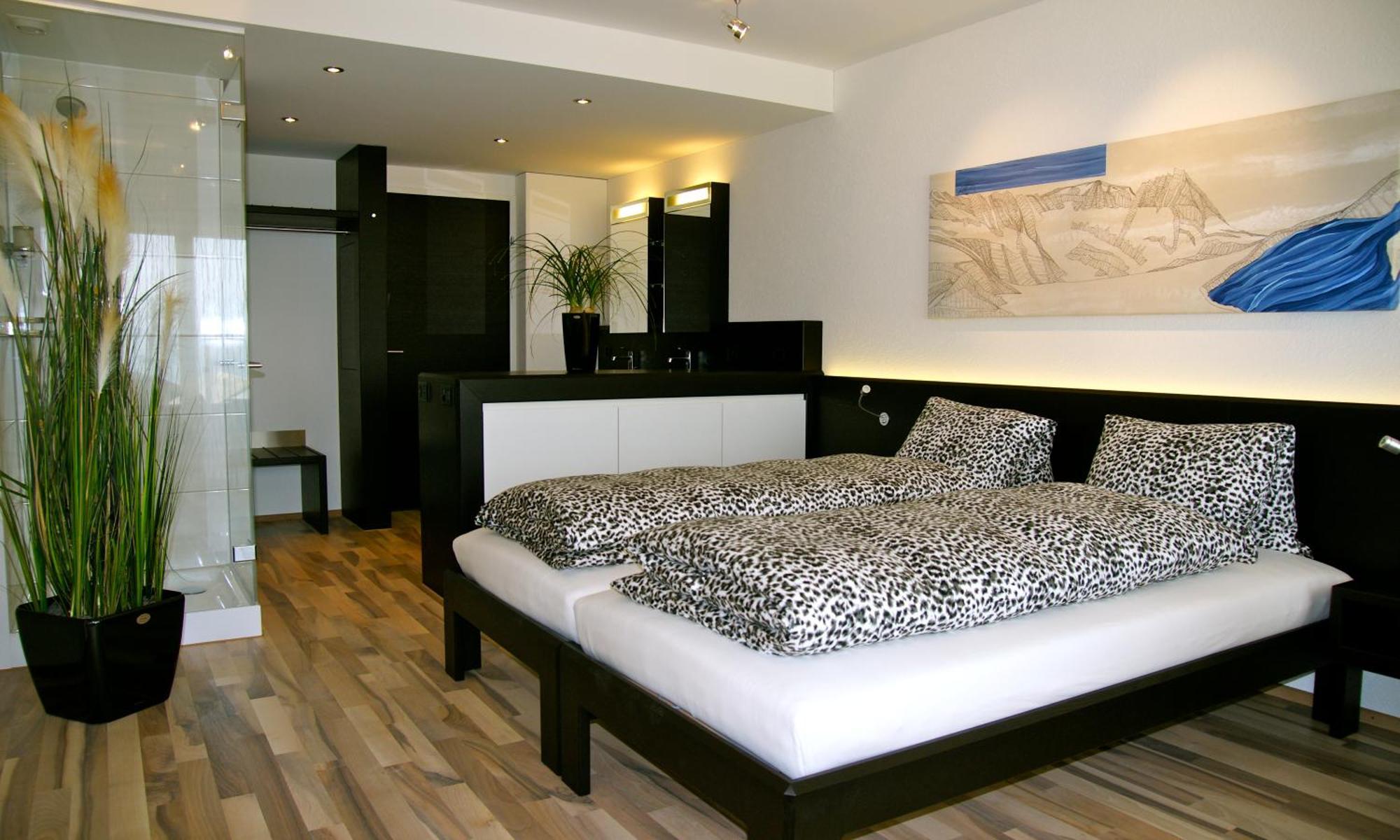 Vierbettzimmer mit Seeblick