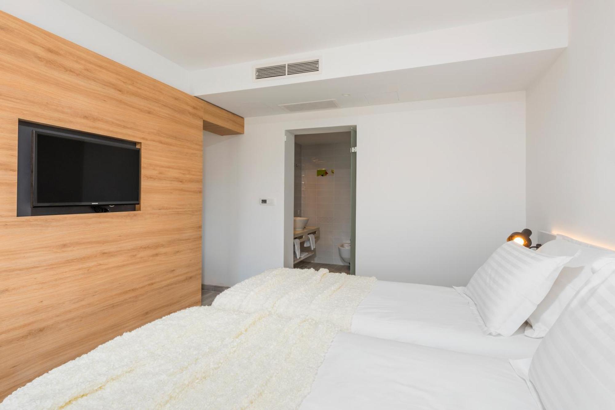 Superior Doppelzimmer mit Balkon und Meerblick