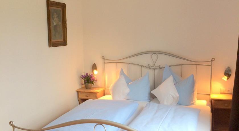 Studio mit Balkon