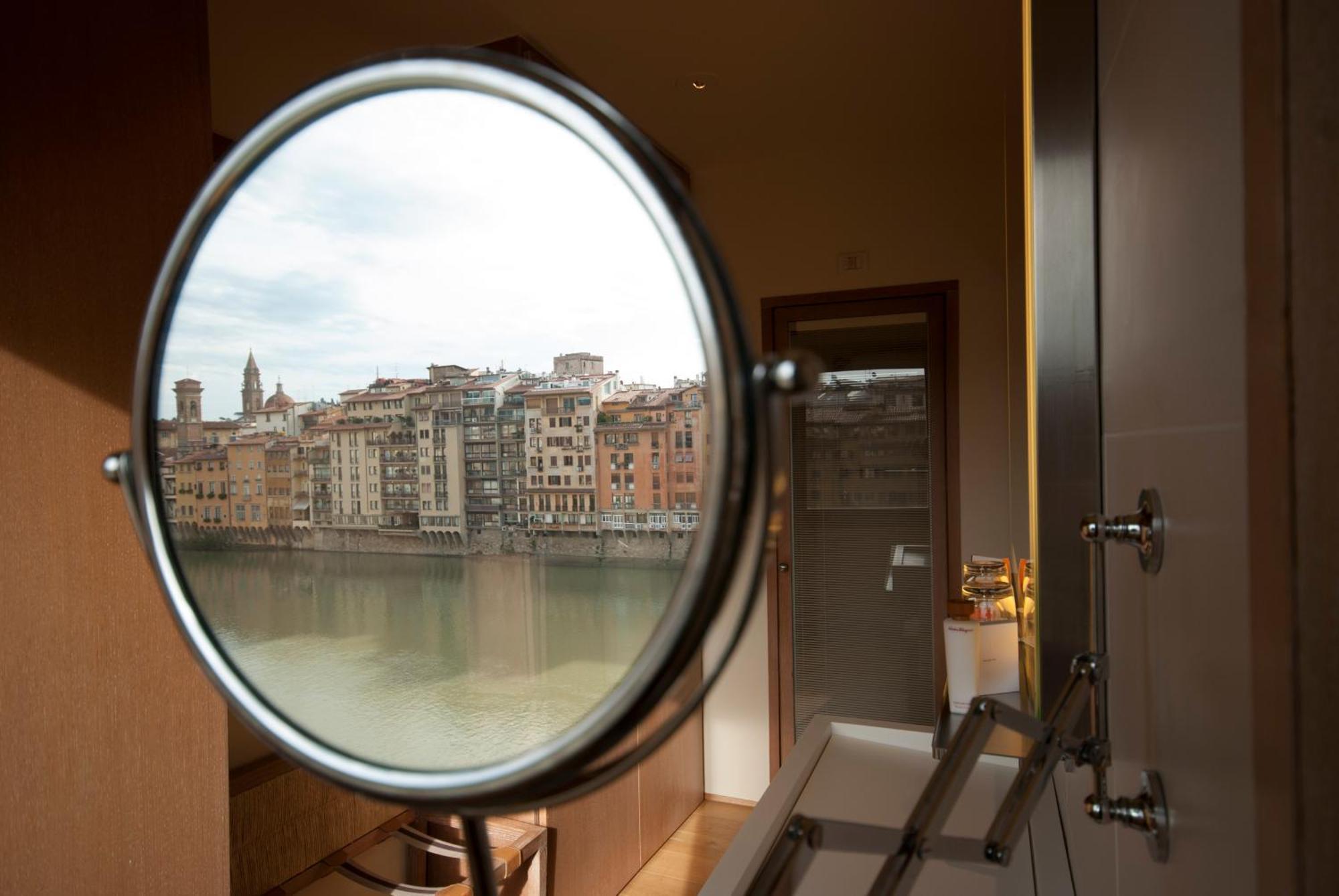 Prestige Doppelzimmer mit Blick auf den Arno