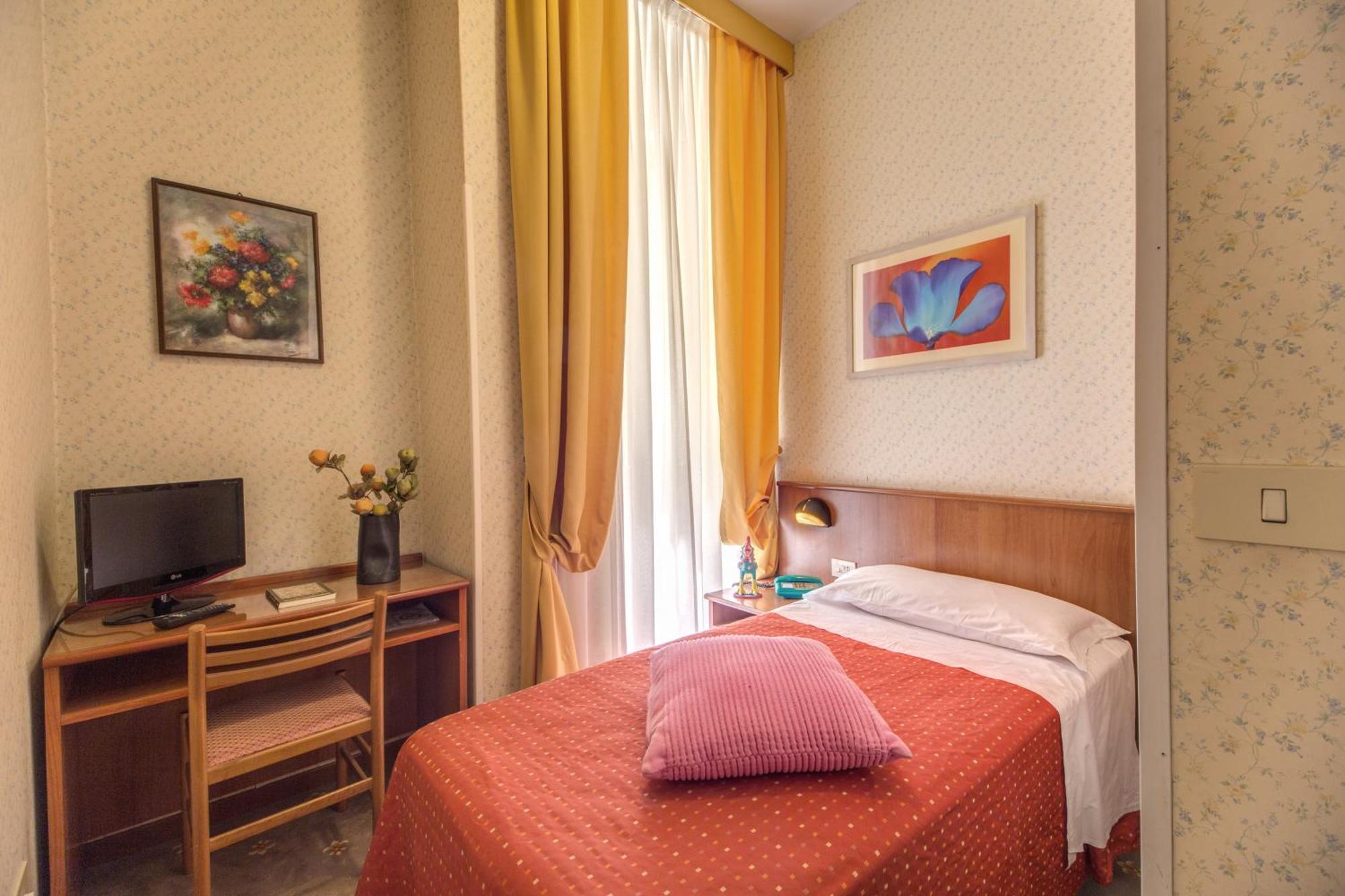 Dreibettzimmer