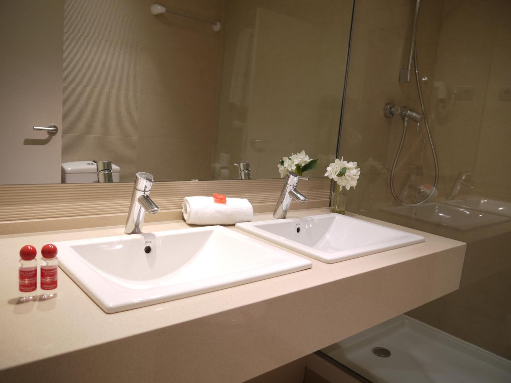Deluxe Dreibettzimmer