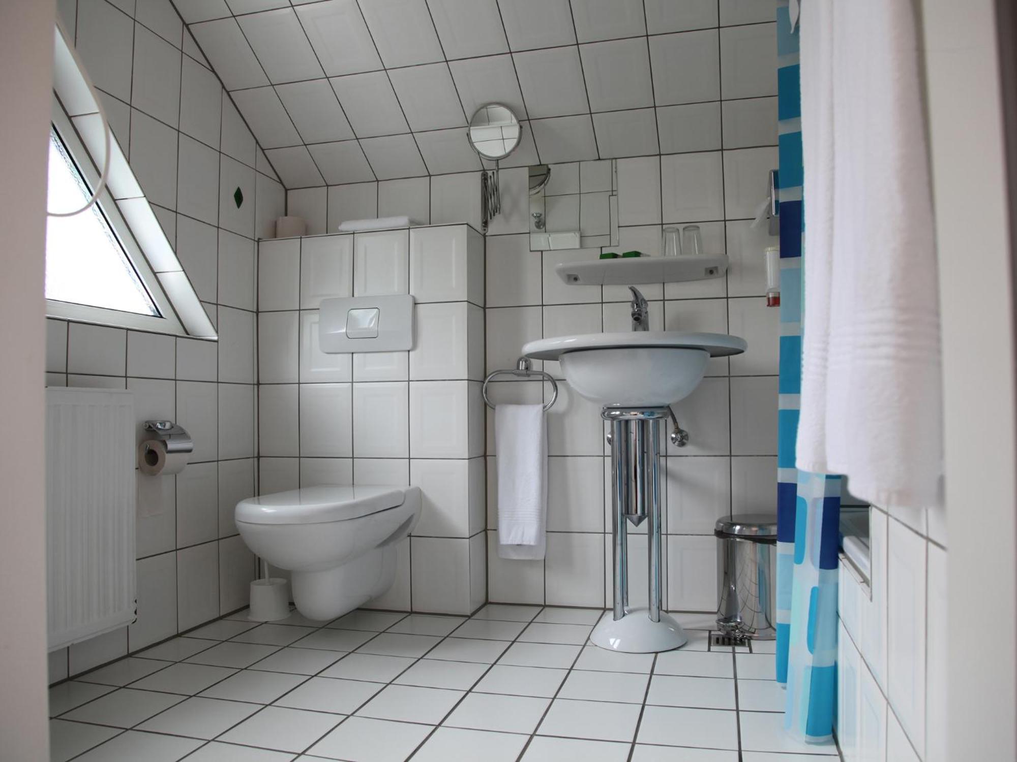 Dreibettzimmer