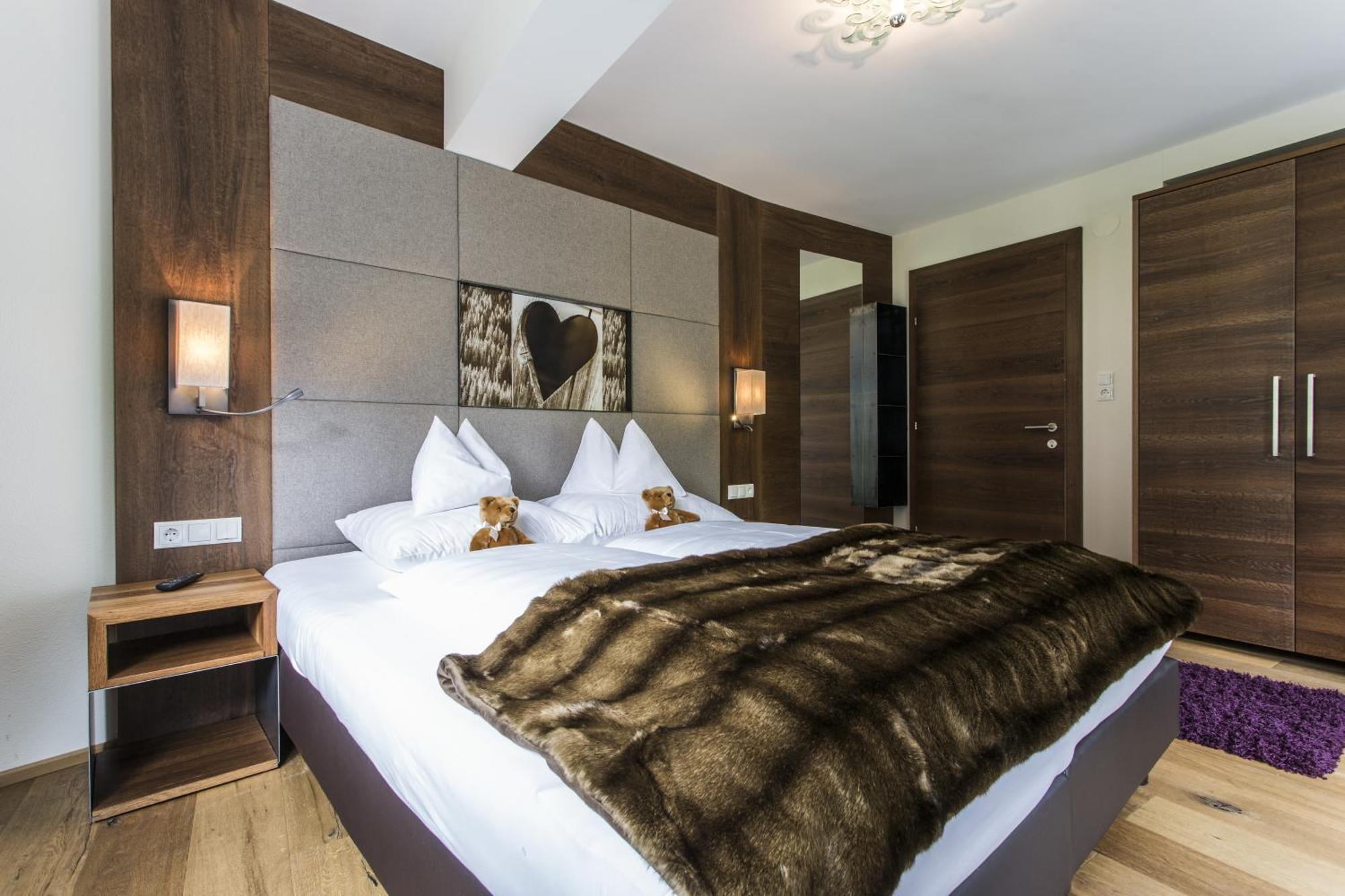 Deluxe Doppelzimmer mit Blick auf den Innenhof