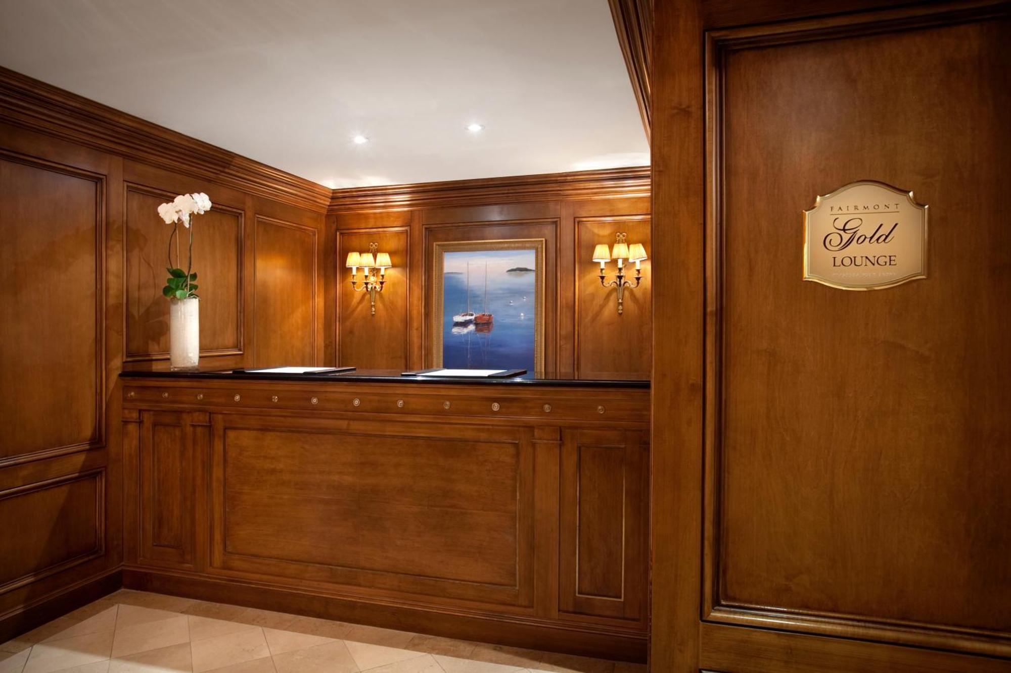 Fairmont Gold One Bedroom King Suite One King Lounge Access