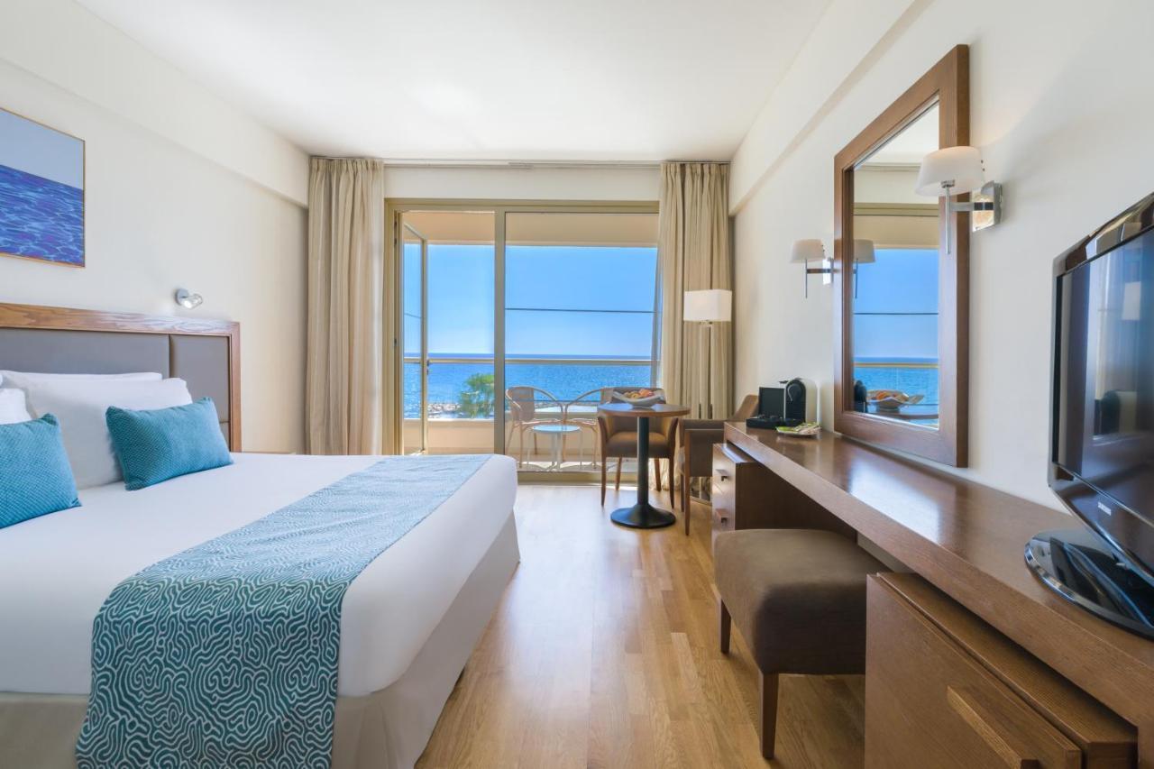 Superior Zimmer mit Kingsize-Bett