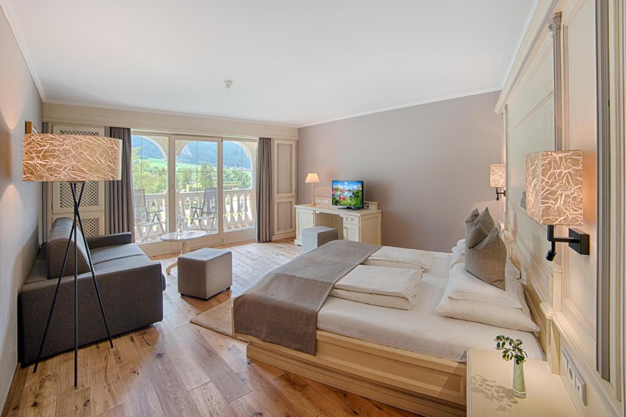 Doppelzimmer mit Balkon