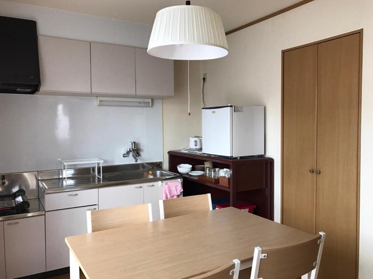 Apartment mit Balkon