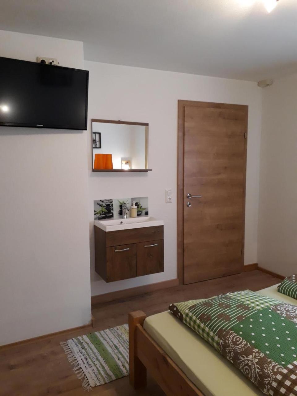 Familienzimmer mit Balkon