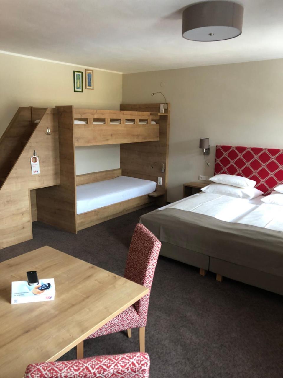 Deluxe Dreibettzimmer