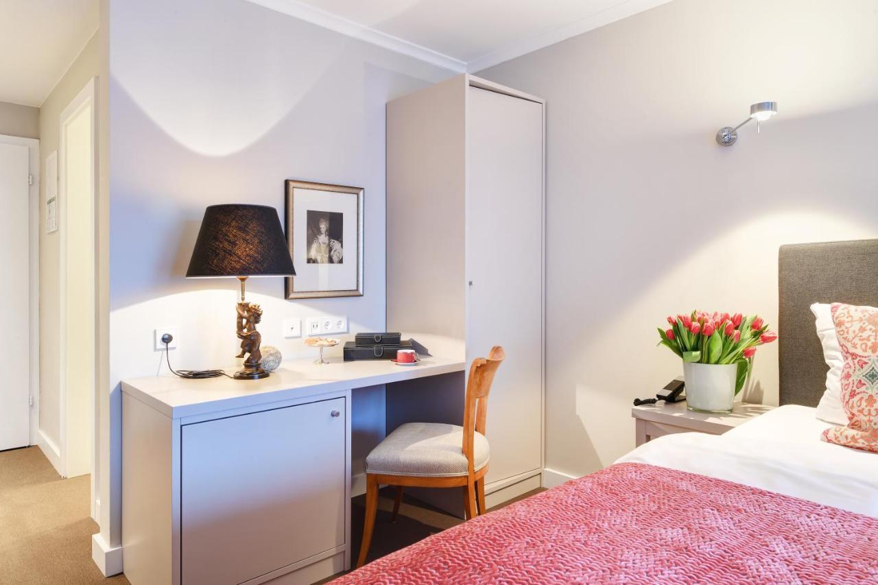 Superior Doppelzimmer mit Balkon und Gartenblick