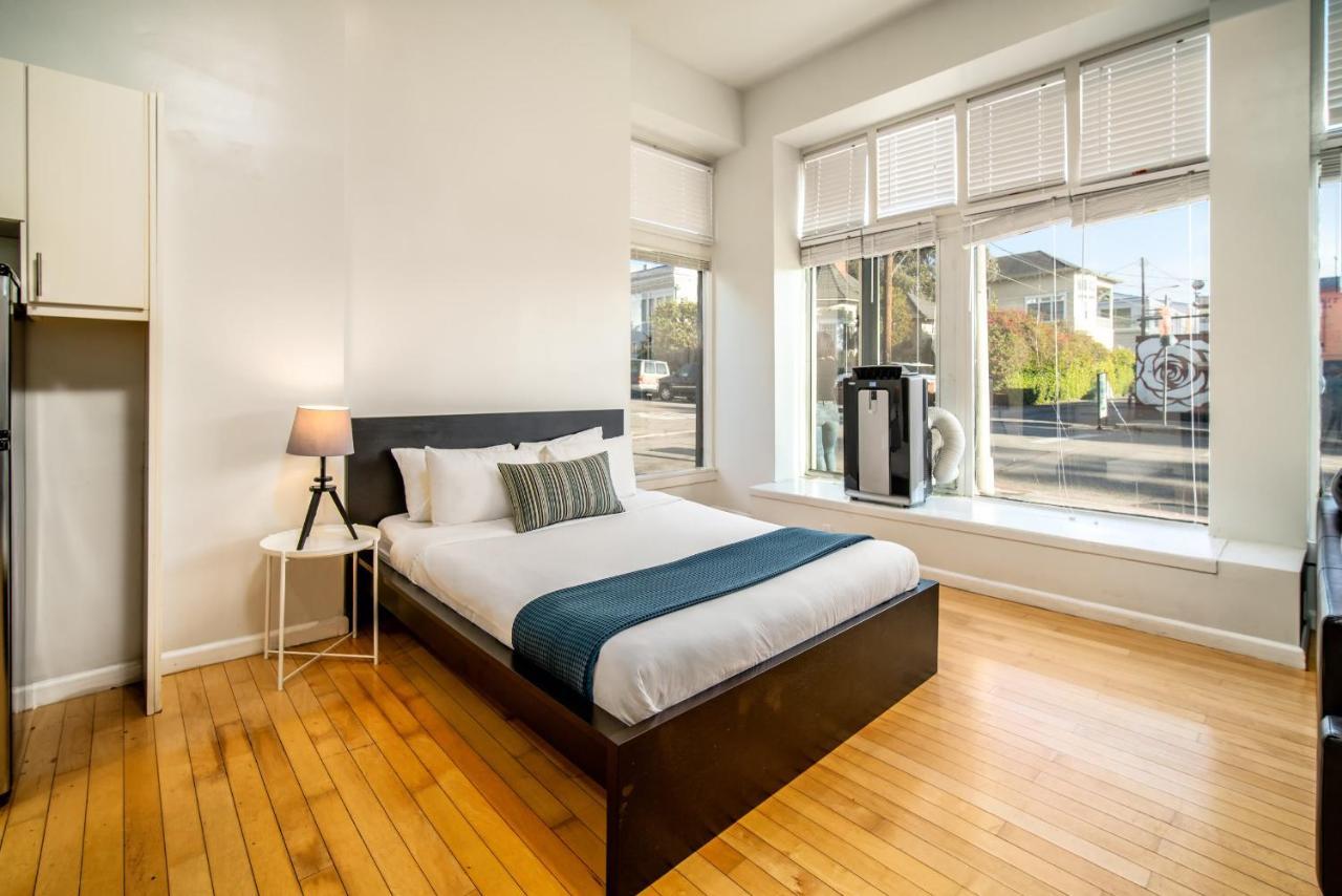 Deluxe Suite mit teilweisem Meerblick