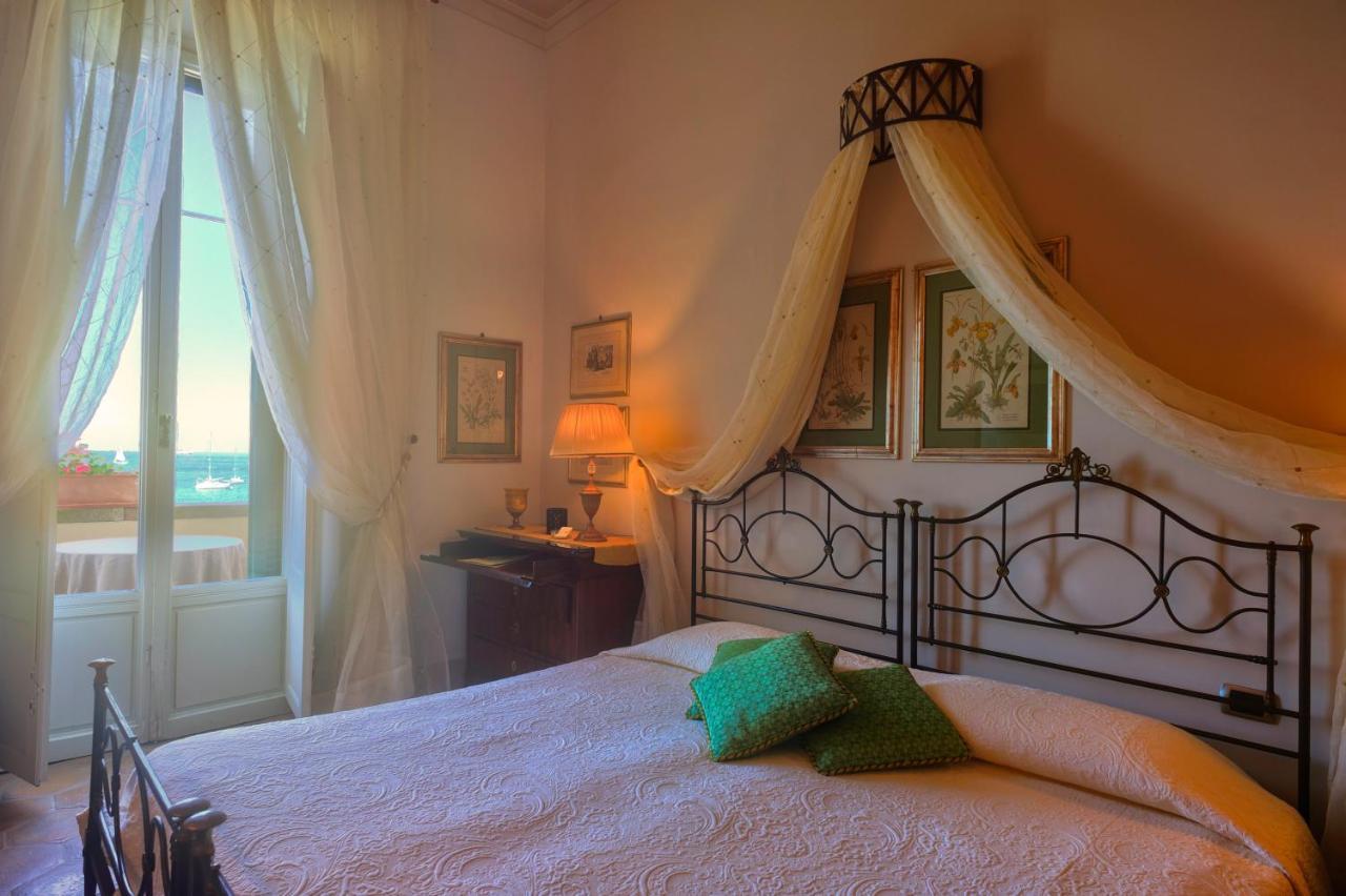 Deluxe Zimmer mit Terrasse und Meerblick